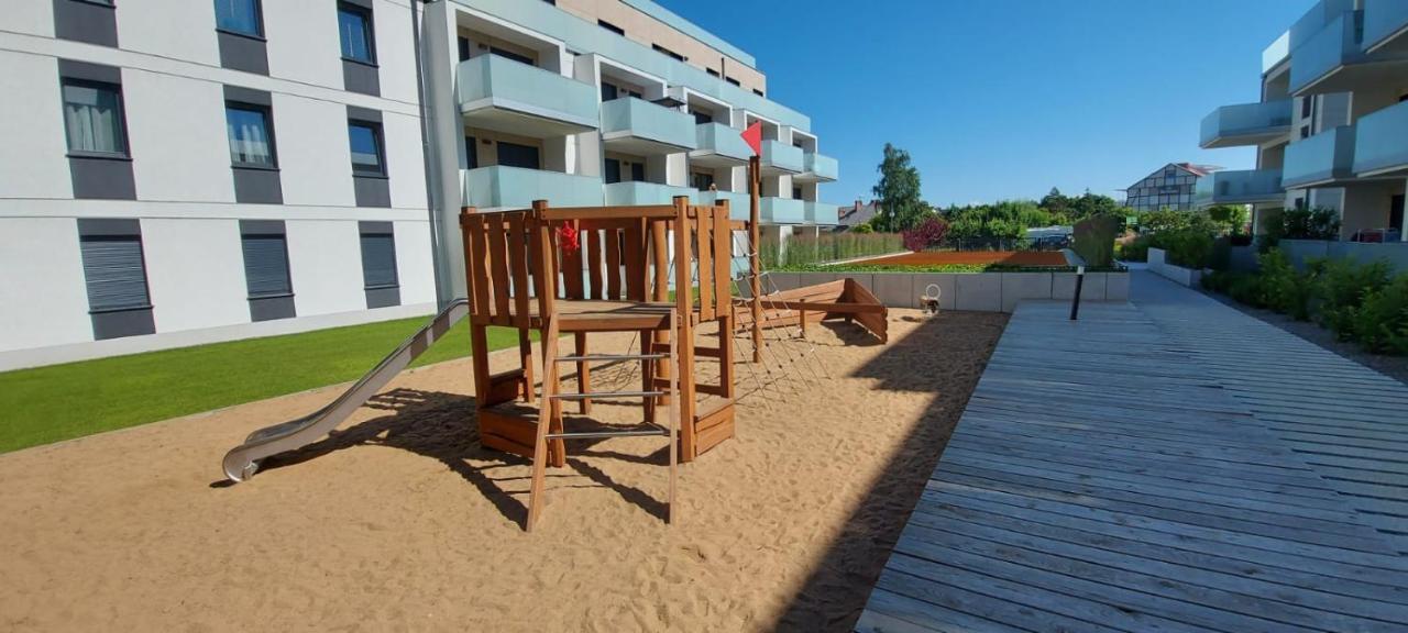 Piekny Apartament Przy Plazy Rewal Exterior photo
